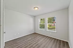3208 Nebraska St, Baytown, TX 77520 - Photo 8
