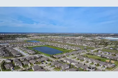 650 Harbor Colony Lane, La Marque, TX 77568 - Photo 30