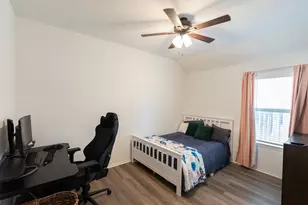 650 Harbor Colony Ln, La Marque, TX 77568 - Photo 24