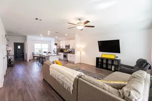 650 Harbor Colony Ln, La Marque, TX 77568 - Photo 14