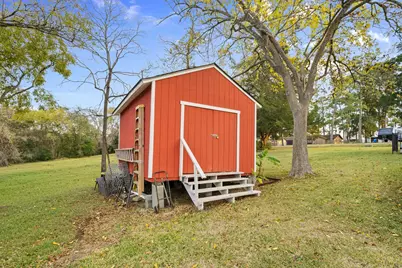203 N Bayou Bend, Baytown, TX 77521 - Photo 8
