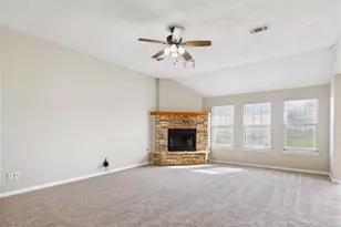 2701 Darwood Ct, Bryan, TX 77807 - Photo 6