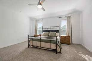 573 Newcomb Holw Dr, Conroe, TX 77304 - Photo 22