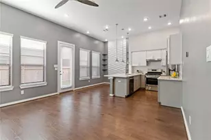 4705 Thornton Grove, Houston, TX 77018 - Photo 2