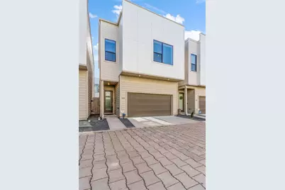 4705 Thornton Grove, Houston, TX 77018 - Photo 4