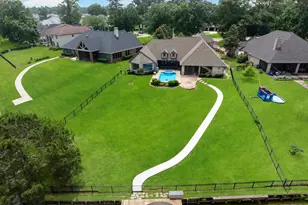 11520 Grand View Dr, Montgomery, TX 77356 - Photo 36