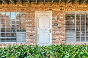 2101 Fountain View Dr, Houston, TX 77057 - Photo 2