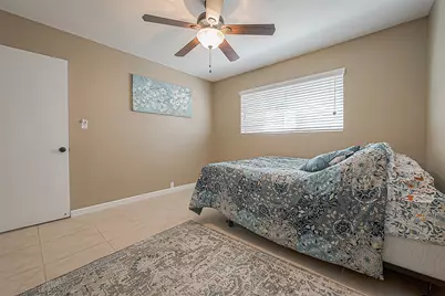 2101 Fountain View Drive #19, Houston, TX 77057 - Photo 24