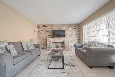 2101 Fountain View Drive #19, Houston, TX 77057 - Photo 6