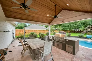 205 Trail Bend Ln, Friendswood, TX 77546 - Photo 32