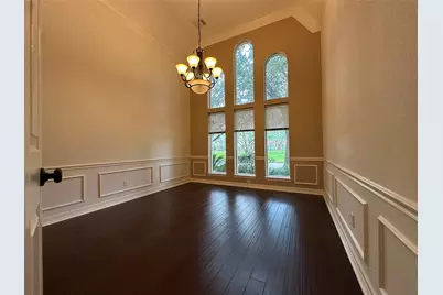 3206 Oakland Drive, Sugar Land, TX 77479 - Photo 8