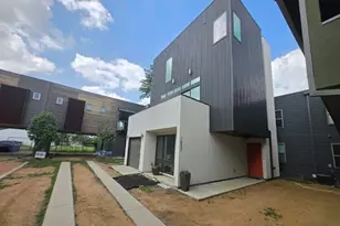1527 Hickory St, Dallas, TX 75215 - Photo 2