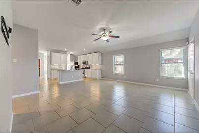 18107 Svensson Slade Lane, Houston, TX 77044 - Photo 10