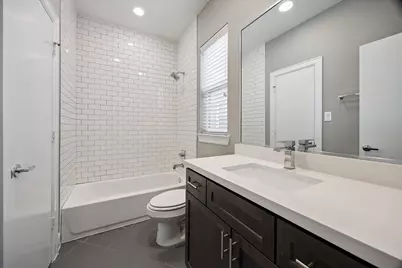 323 Eado Park Circle, Houston, TX 77020 - Photo 22