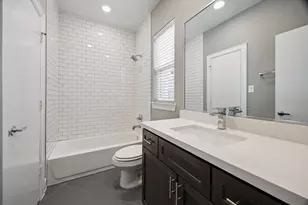 323 Eado Park Cir, Houston, TX 77020 - Photo 22
