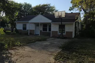 115 Bell St, Port Lavaca, TX 77979 - Photo 2