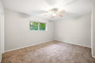 23303 Berry Pine Dr, Spring, TX 77373 - Photo 18