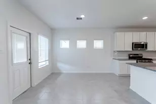 426 Monarch Trl, Huntsville, TX 77340 - Photo 10