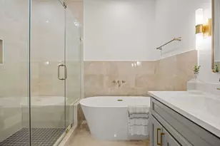 5016 Golden Forest Dr, Houston, TX 77091 - Photo 14