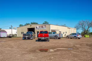 8231 Main St, Needville, TX 77461 - Photo 4