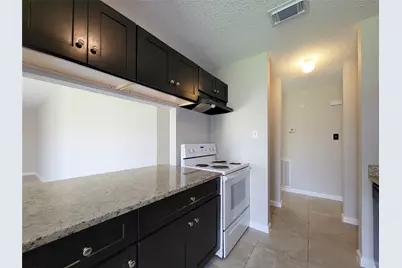 8530 Quail Burg Lane, Missouri City, TX 77489 - Photo 12
