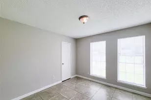 8530 Quail Burg Ln, Missouri City, TX 77489 - Photo 18