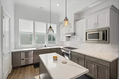 3307 Timbergrove Oaks Street, Houston, TX 77008 - Photo 8