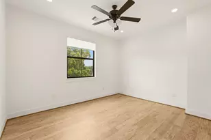 1723 W 14th St, Houston, TX 77008 - Photo 18