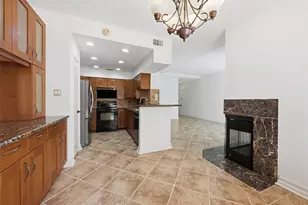 7350 Kirby Dr, Houston, TX 77030 - Photo 14