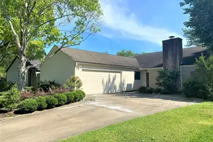 11807 Poplar Creek Dr, Houston, TX 77077 - Photo 1