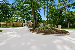 76 Woodhaven Wood Dr, The Woodlands, TX 77380 - Photo 6