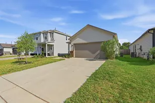 331 Century Farm Dr, Crosby, TX 77532 - Photo 2
