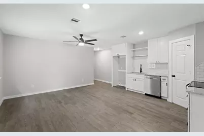 6121 Ridgemont Street #C, Houston, TX 77087 - Photo 2