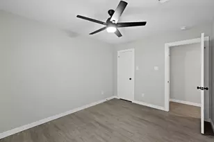 6121 Ridgemont St, Houston, TX 77087 - Photo 12