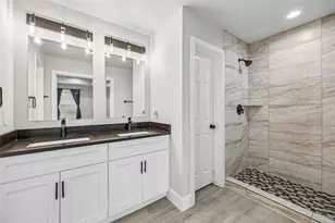 5938 Glen Grove St, Houston, TX 77396 - Photo 16