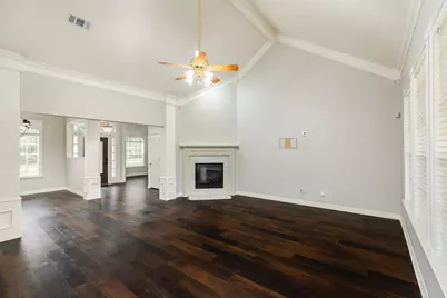 900 Enchanted Oaks Drive, Angleton, TX 77515 - Photo 14