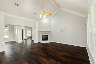 900 Enchanted Oaks Dr, Angleton, TX 77515 - Photo 14