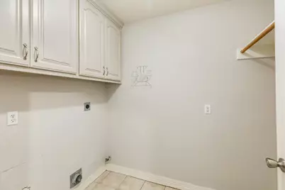900 Enchanted Oaks Drive, Angleton, TX 77515 - Photo 34