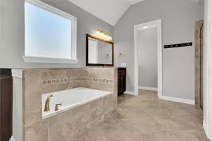 5947 Green Meadows Ln, Katy, TX 77493 - Photo 14