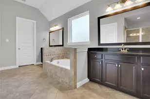 5947 Green Meadows Ln, Katy, TX 77493 - Photo 18