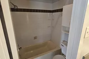 3875 Tanglewilde St, Houston, TX 77063 - Photo 10