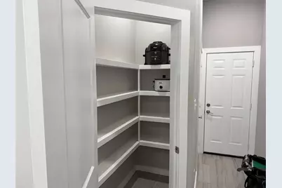 215 S 7 Th Street S, Beasley, TX 77417 - Photo 10