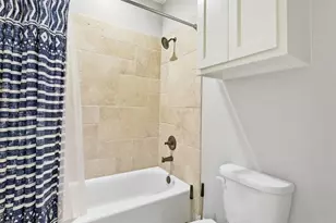 6531 Merrick Ln, Beaumont, TX 77706 - Photo 18