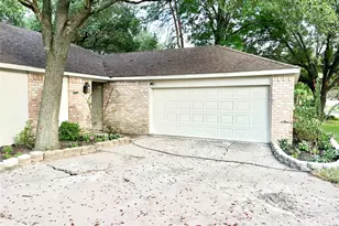 963 Coachlight, Houston, TX 77077 - Photo 4