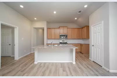 2926 Grand Hawthorne Road, Conroe, TX 77385 - Photo 12