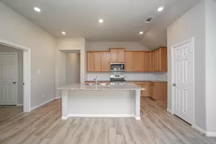 2926 Grand Hawthorne Rd, Conroe, TX 77385 - Photo 12