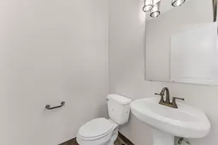 13534 Wembley Heights Dr, Houston, TX 77049 - Photo 16