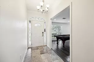 7614 Braesview Ln, Houston, TX 77071 - Photo 4