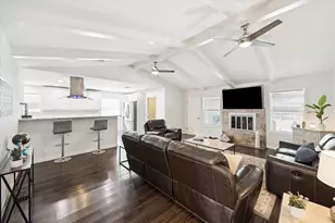 7614 Braesview Ln, Houston, TX 77071 - Photo 10