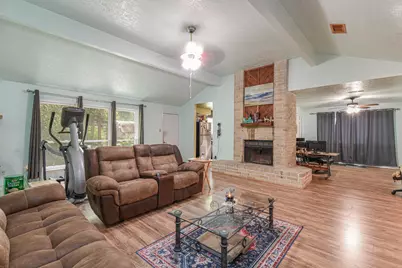 3627 Cheaney Drive, Houston, TX 77066 - Photo 2